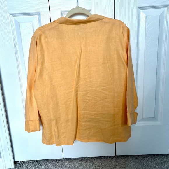 100% linen women’s button down blazer & cropped pants sizes M & L EUC - Picture 3 of 8